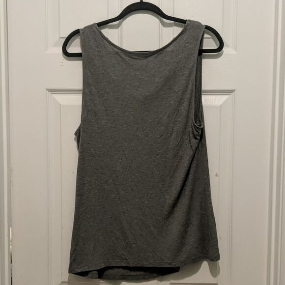 Apt. 9 gray sleeveless sequin top Sz XL - Picture 4 of 4